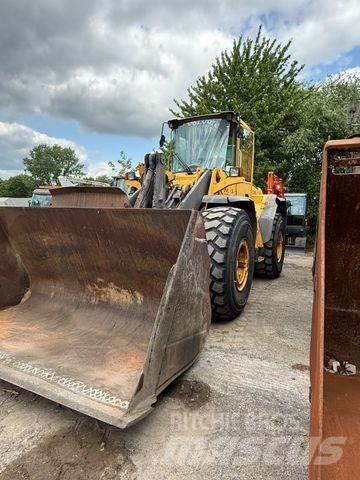 Volvo L 120 E ホイールローダー・タイヤショベル