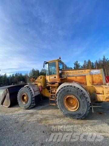 Volvo L180 ホイールローダー・タイヤショベル