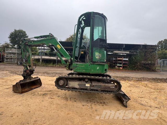 Yanmar VIO25-3 ミニ油圧ショベル 7t以下（ミニユンボ・ミニディガー）