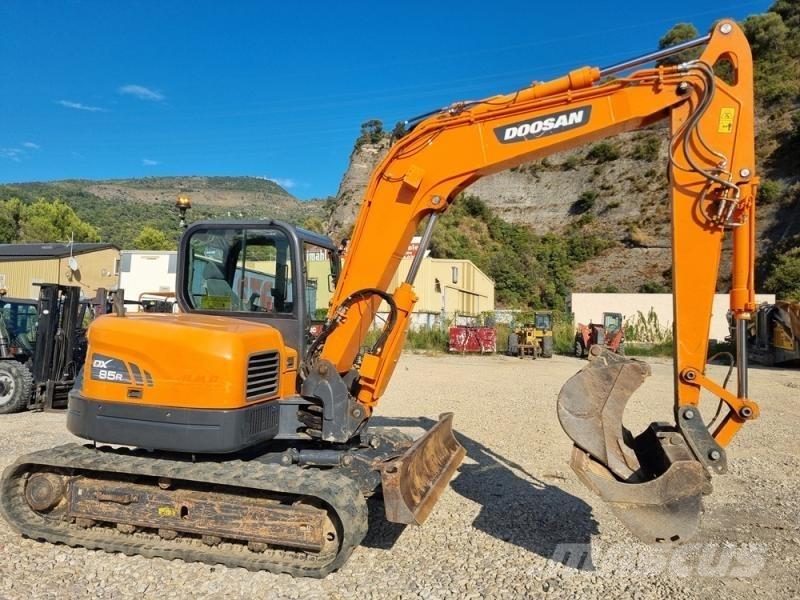 Doosan DX85 ミニ油圧ショベル 7t以下（ミニユンボ・ミニディガー）