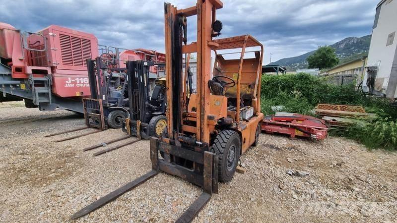 Komatsu FD25T フォークリフト - その他