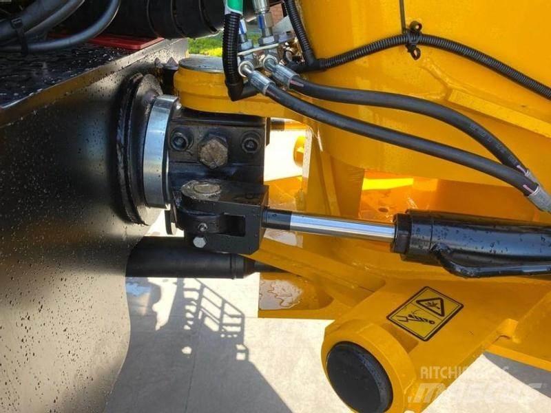 JCB TM 320 テレスコーピックハンドラー