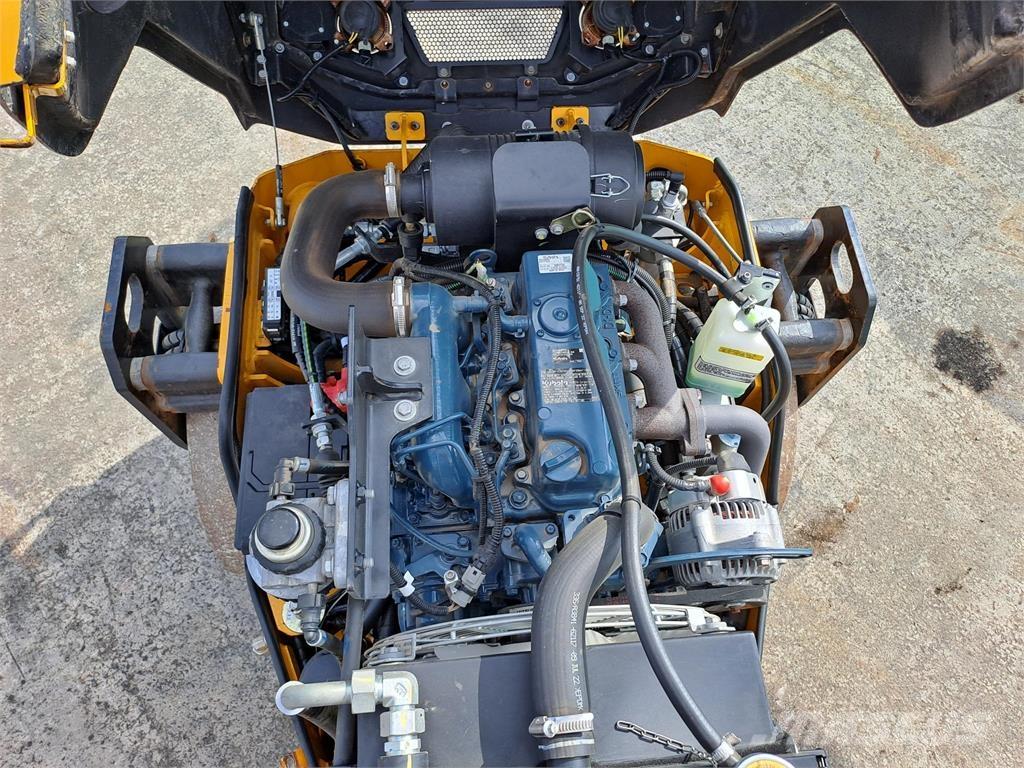 JCB  その他　ローラ　（マカダムローラ等）