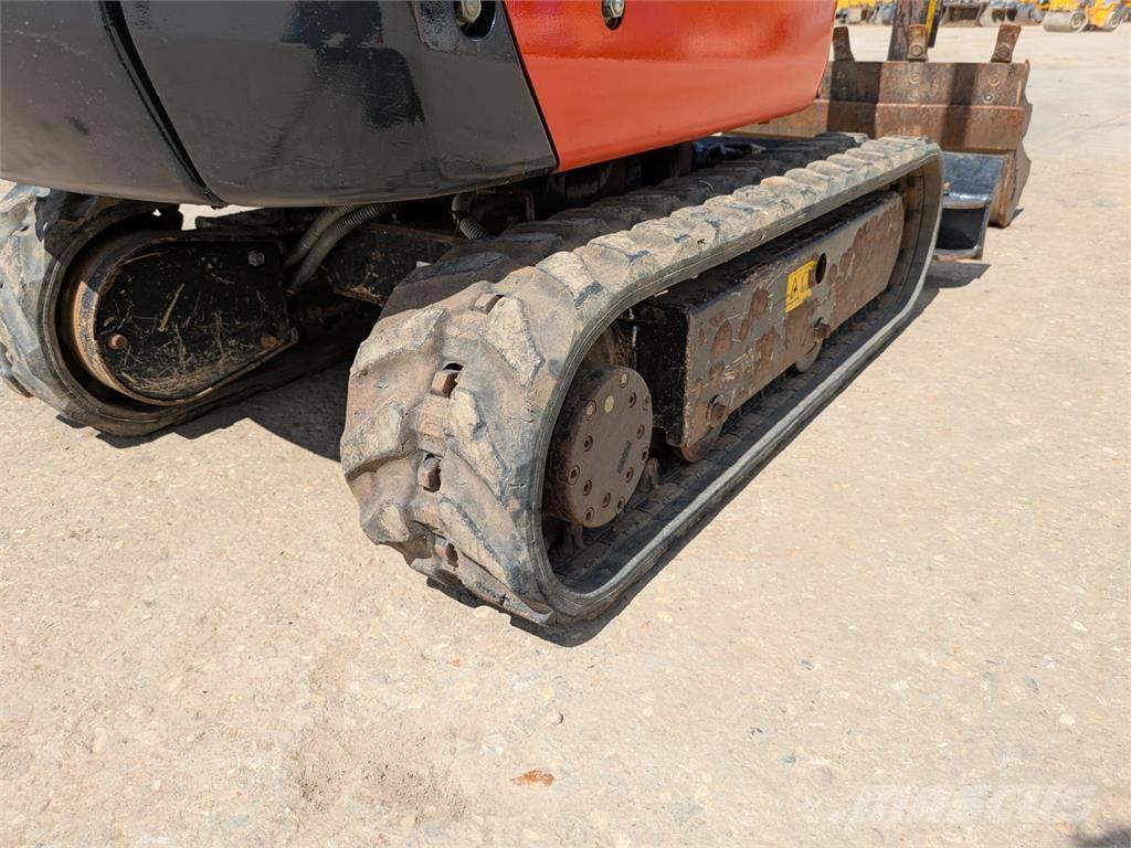 Kubota  大型油圧ショベル12t以上（パワーショベル・ユンボ）