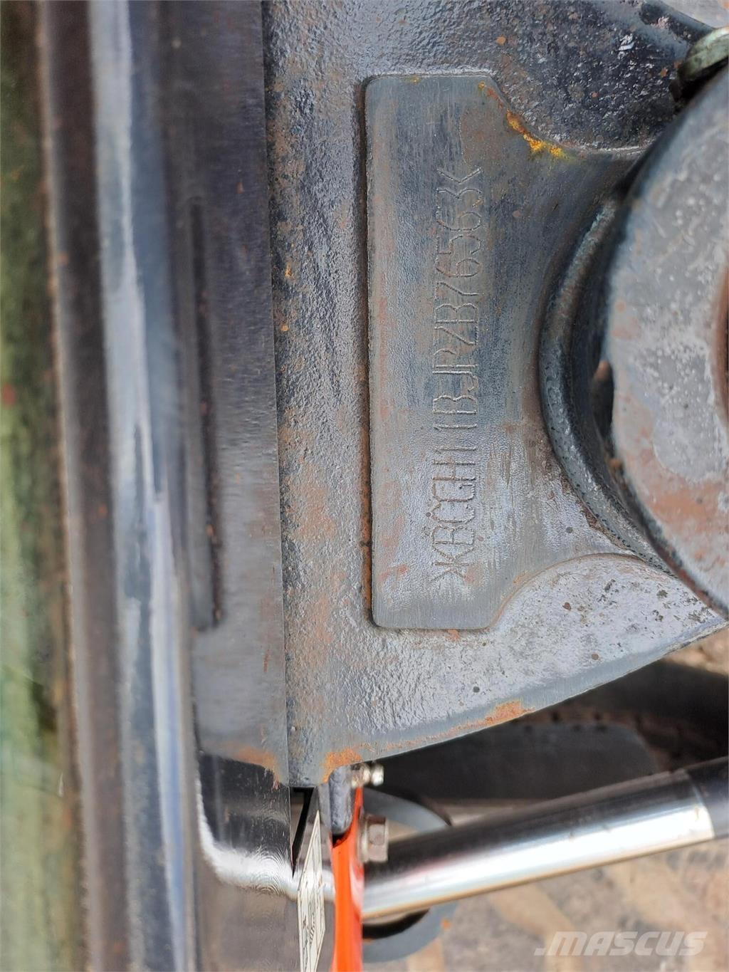 Kubota  大型油圧ショベル12t以上（パワーショベル・ユンボ）