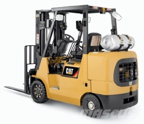 CAT GC40K Forklift 建設機械 -　その他