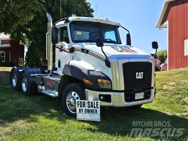 CAT Truck パネルバン
