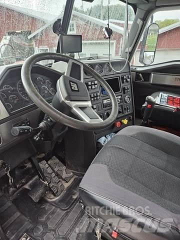 CAT Truck パネルバン