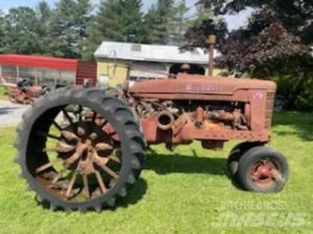 Farmall M Tractor 建設機械 -　その他