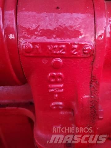 Ford 8 N Tractor 建設機械 -　その他