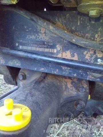 John Deere 3038E 建設機械 -　その他