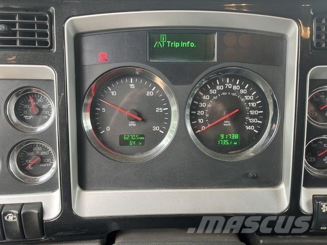 Kenworth T800B その他