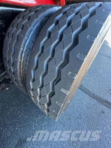 Peterbilt 520 その他