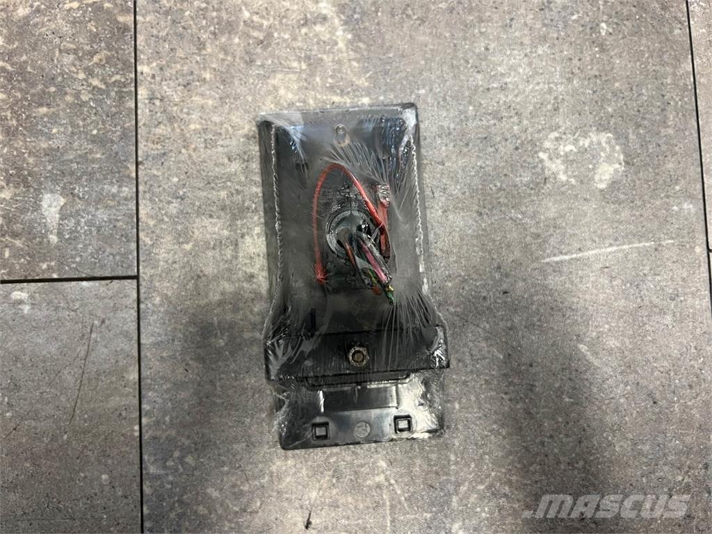 Allison  電子機器