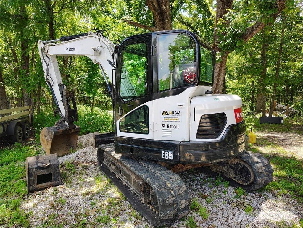 Bobcat E85 大型油圧ショベル12t以上（パワーショベル・ユンボ）