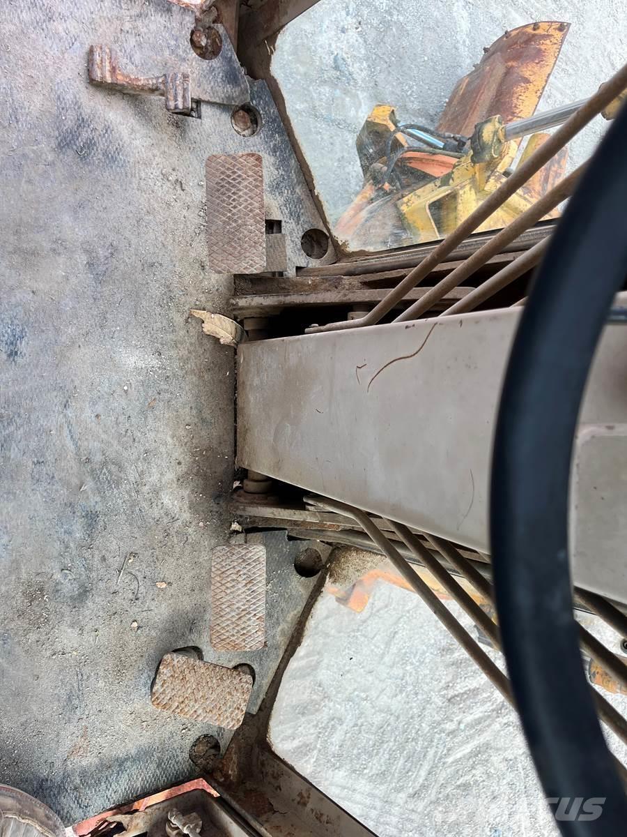 CAT 120G モーターグレーダー