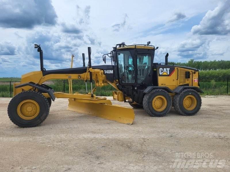 CAT 140M モーターグレーダー