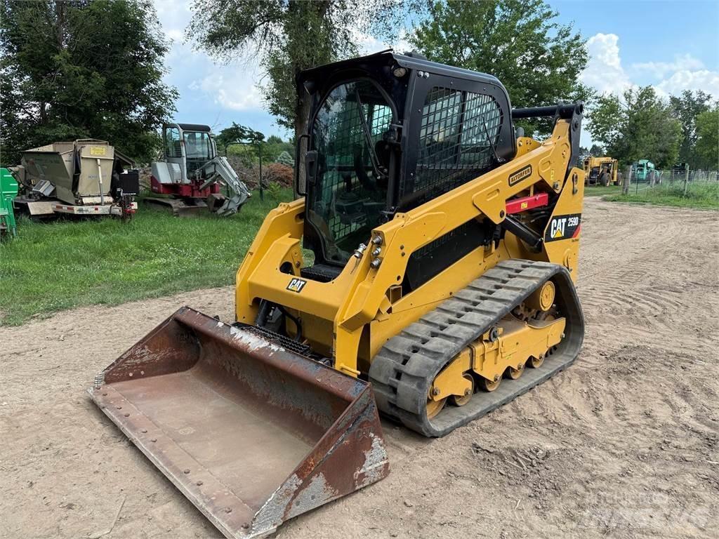 CAT 259D スキッドステアローダー