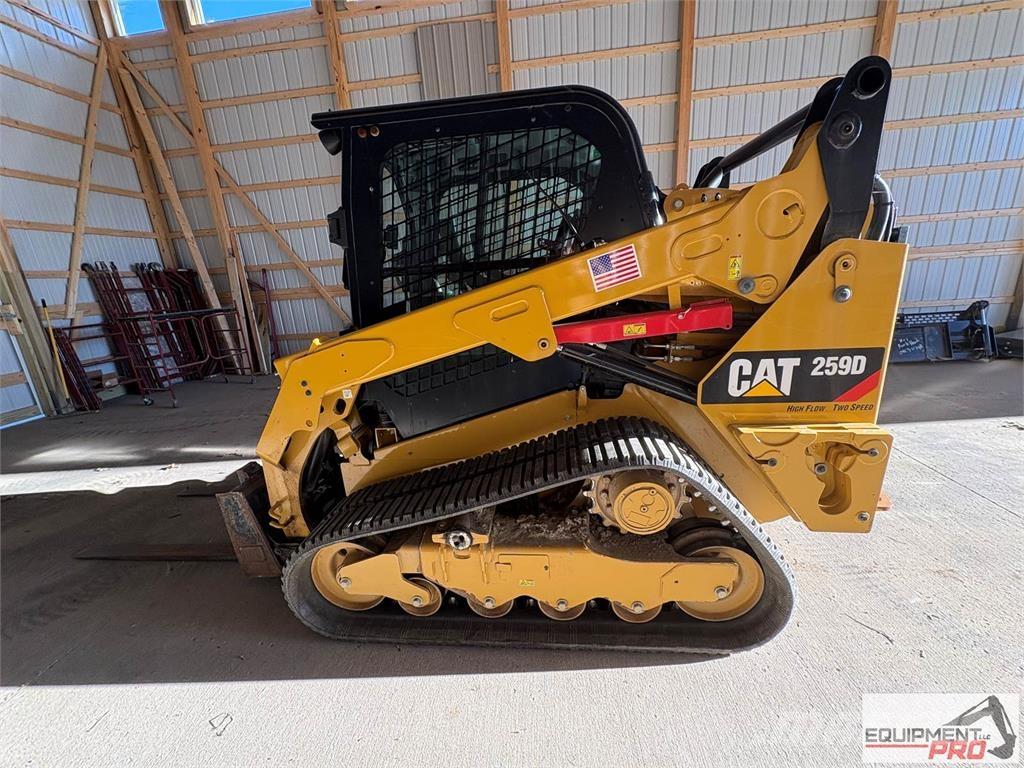 CAT 259D スキッドステアローダー
