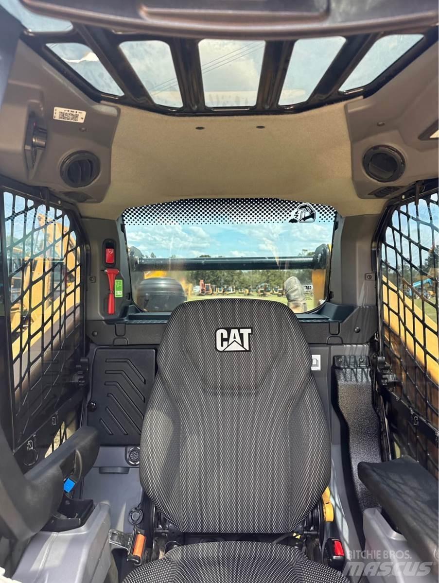 CAT 265 スキッドステアローダー