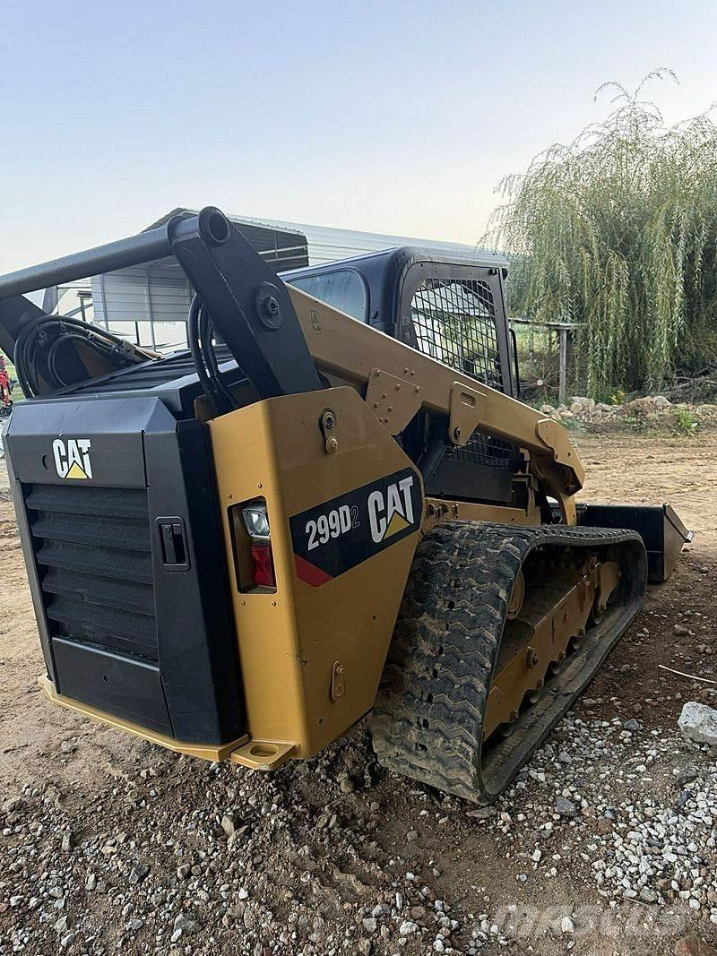 CAT 299D スキッドステアローダー