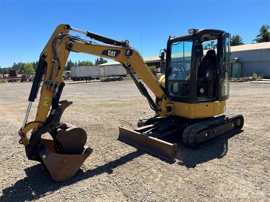 CAT 303.5 大型油圧ショベル12t以上（パワーショベル・ユンボ）