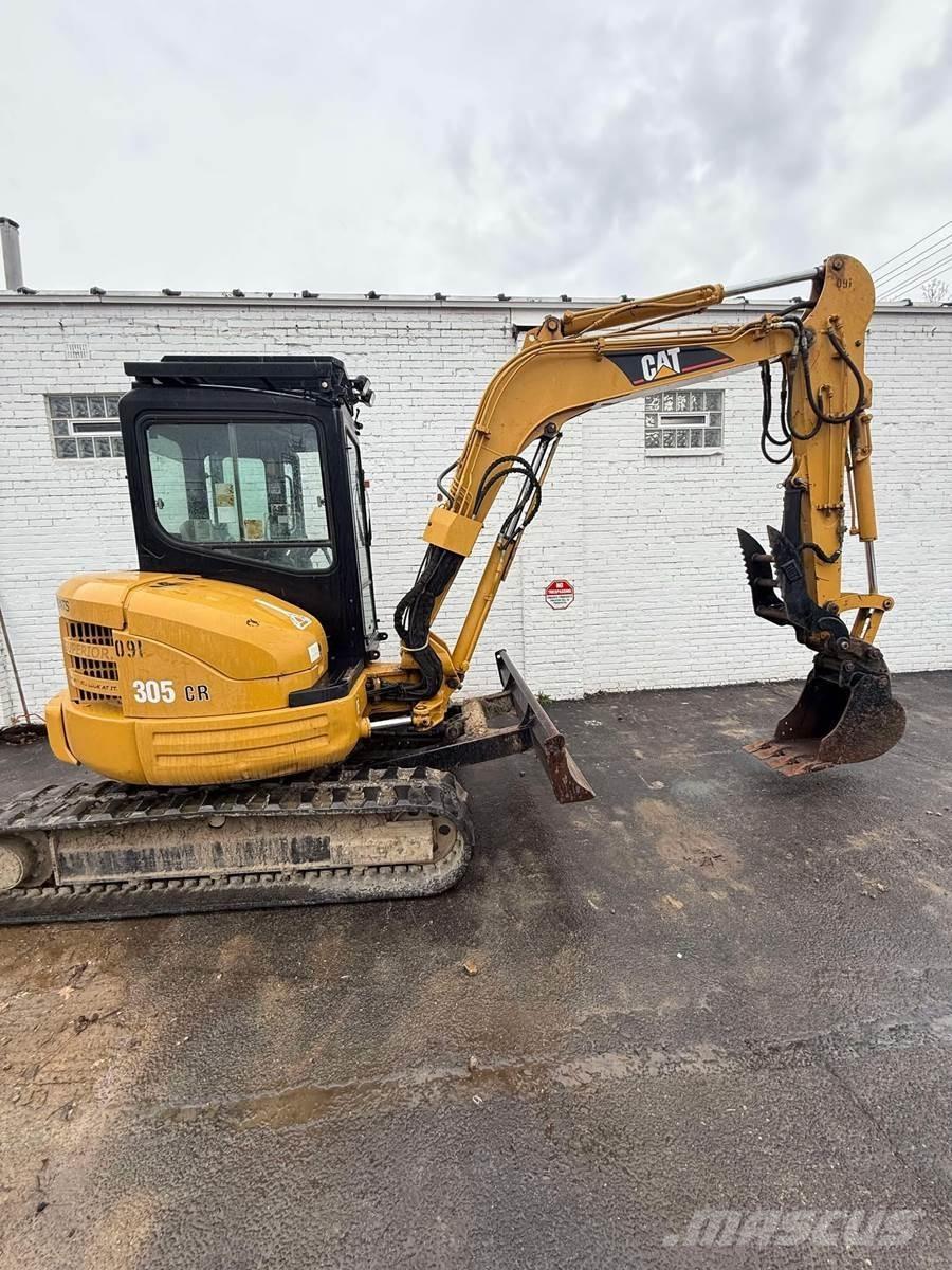 CAT 305 CR ミニ油圧ショベル 7t以下（ミニユンボ・ミニディガー）
