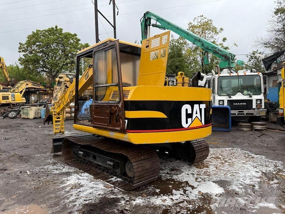 CAT 307 大型油圧ショベル12t以上（パワーショベル・ユンボ）