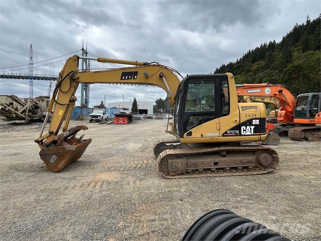 CAT 311C 大型油圧ショベル12t以上（パワーショベル・ユンボ）