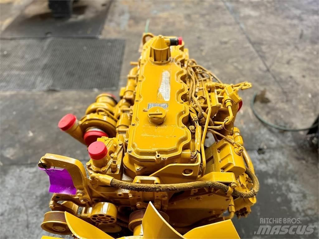 CAT 3126 エンジン