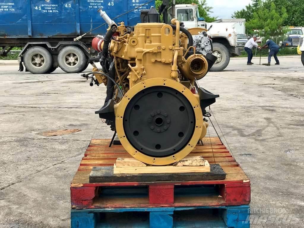 CAT 3126 エンジン