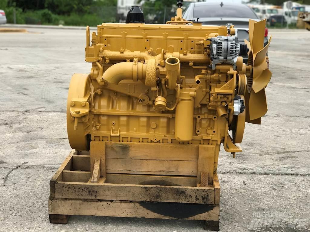 CAT 3126 エンジン