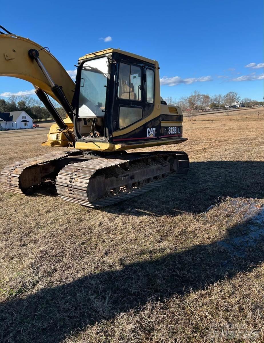 CAT 312BL 大型油圧ショベル12t以上（パワーショベル・ユンボ）