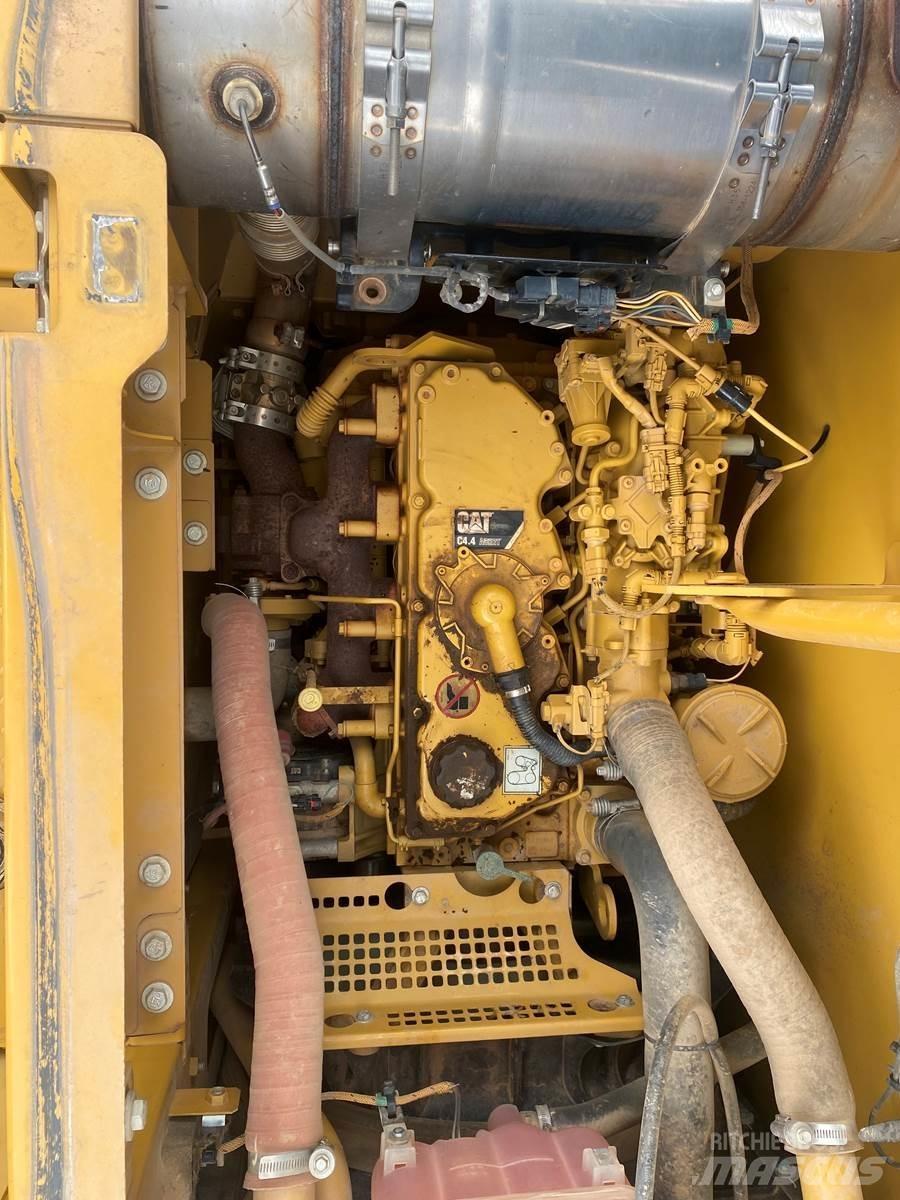 CAT 312E 大型油圧ショベル12t以上（パワーショベル・ユンボ）