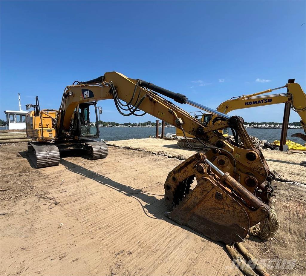 CAT 313FL 大型油圧ショベル12t以上（パワーショベル・ユンボ）