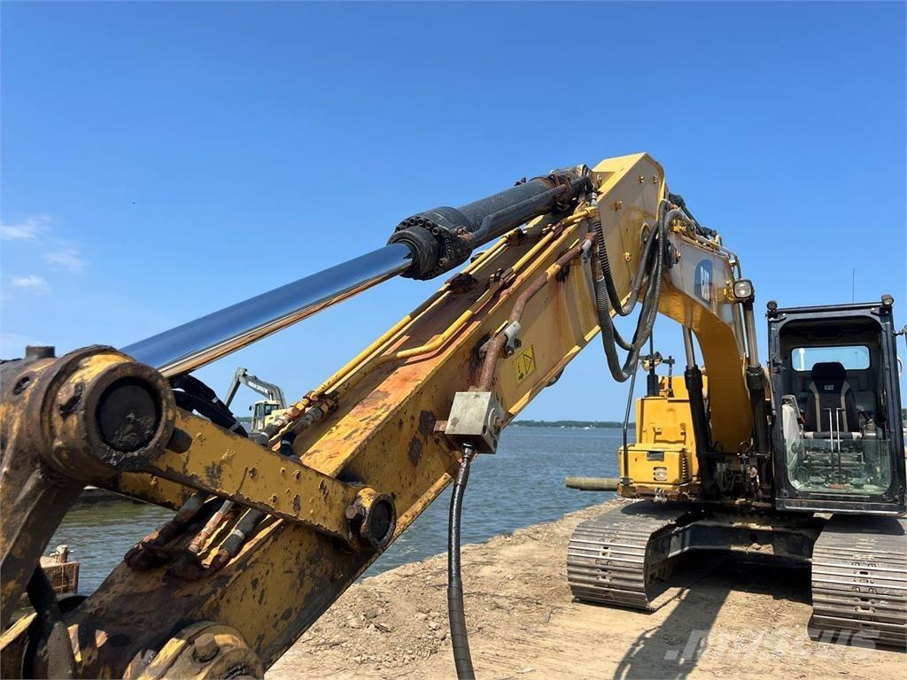 CAT 313FL 大型油圧ショベル12t以上（パワーショベル・ユンボ）