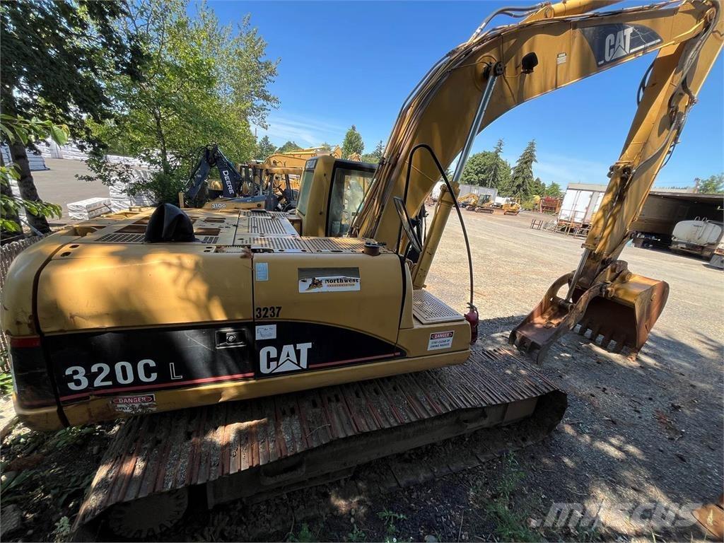 CAT 320CL 大型油圧ショベル12t以上（パワーショベル・ユンボ）