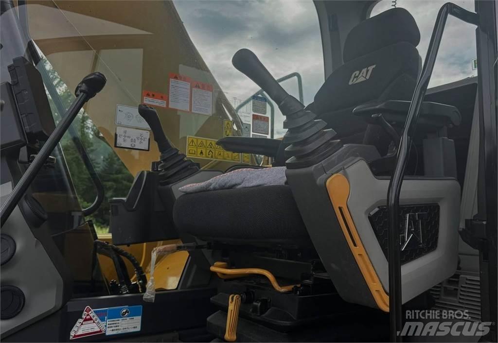 CAT 320GC 大型油圧ショベル12t以上（パワーショベル・ユンボ）