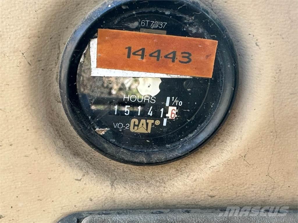CAT 330B 大型油圧ショベル12t以上（パワーショベル・ユンボ）