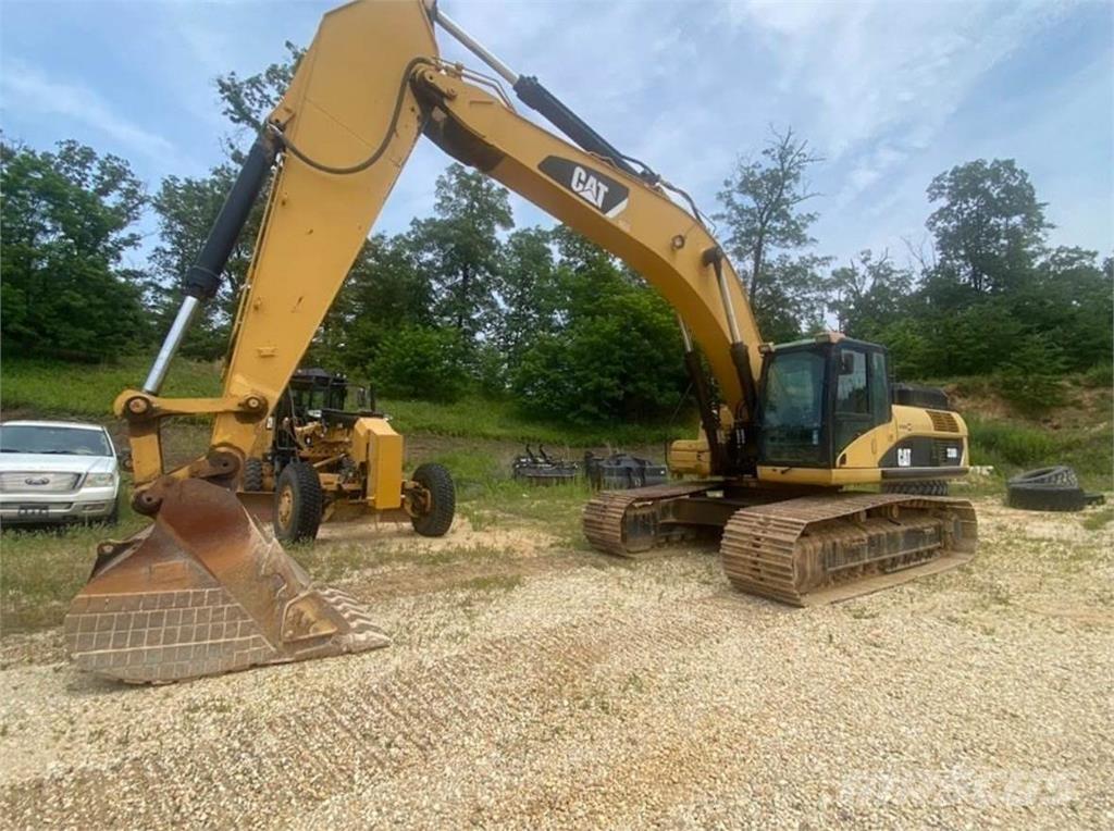 CAT 330DL 大型油圧ショベル12t以上（パワーショベル・ユンボ）