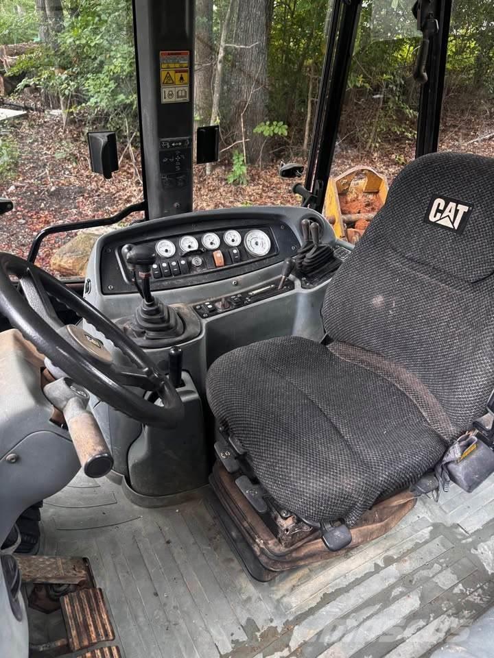 CAT 430D バックホーローダー