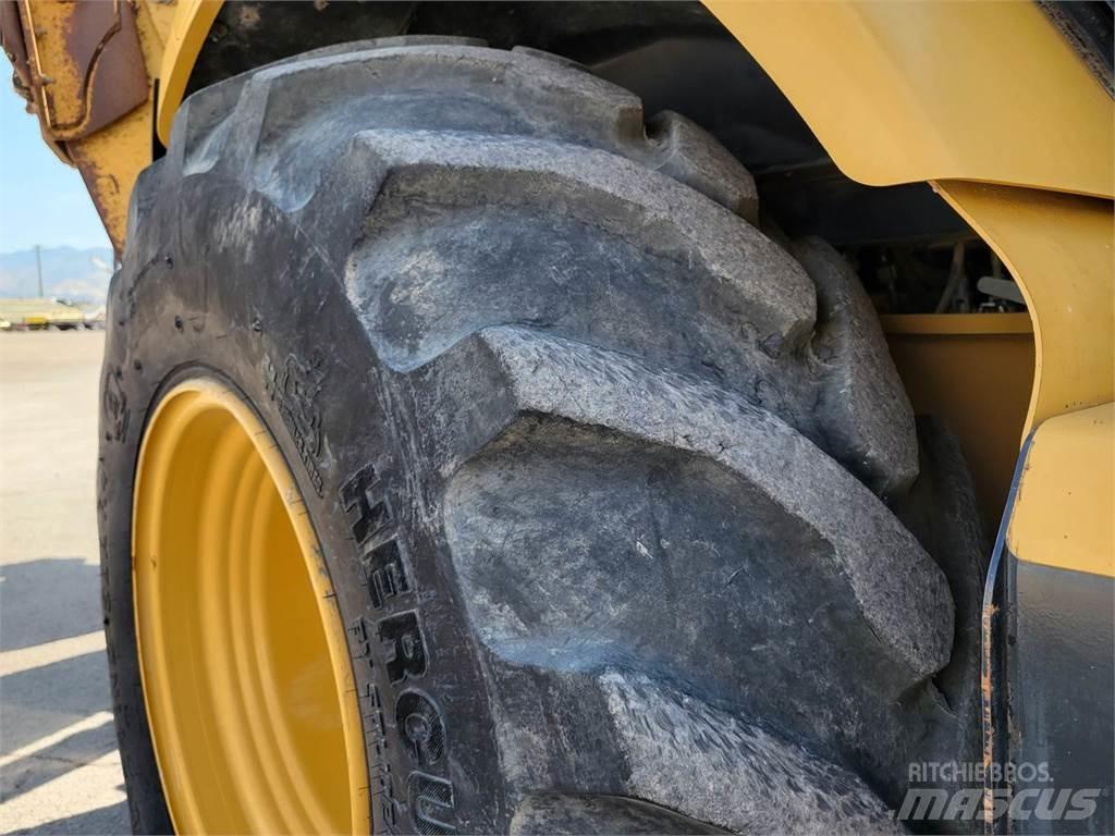 CAT 450F 大型油圧ショベル12t以上（パワーショベル・ユンボ）