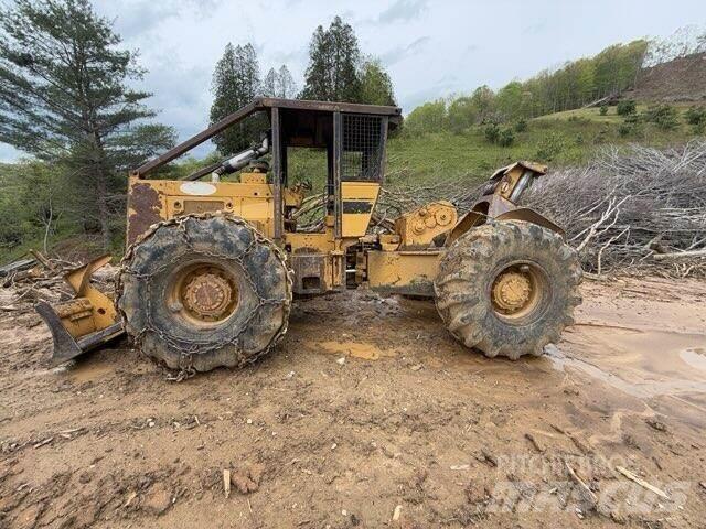 CAT 518 スキッダー