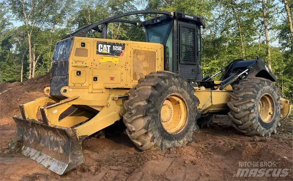 CAT 525D スキッダー