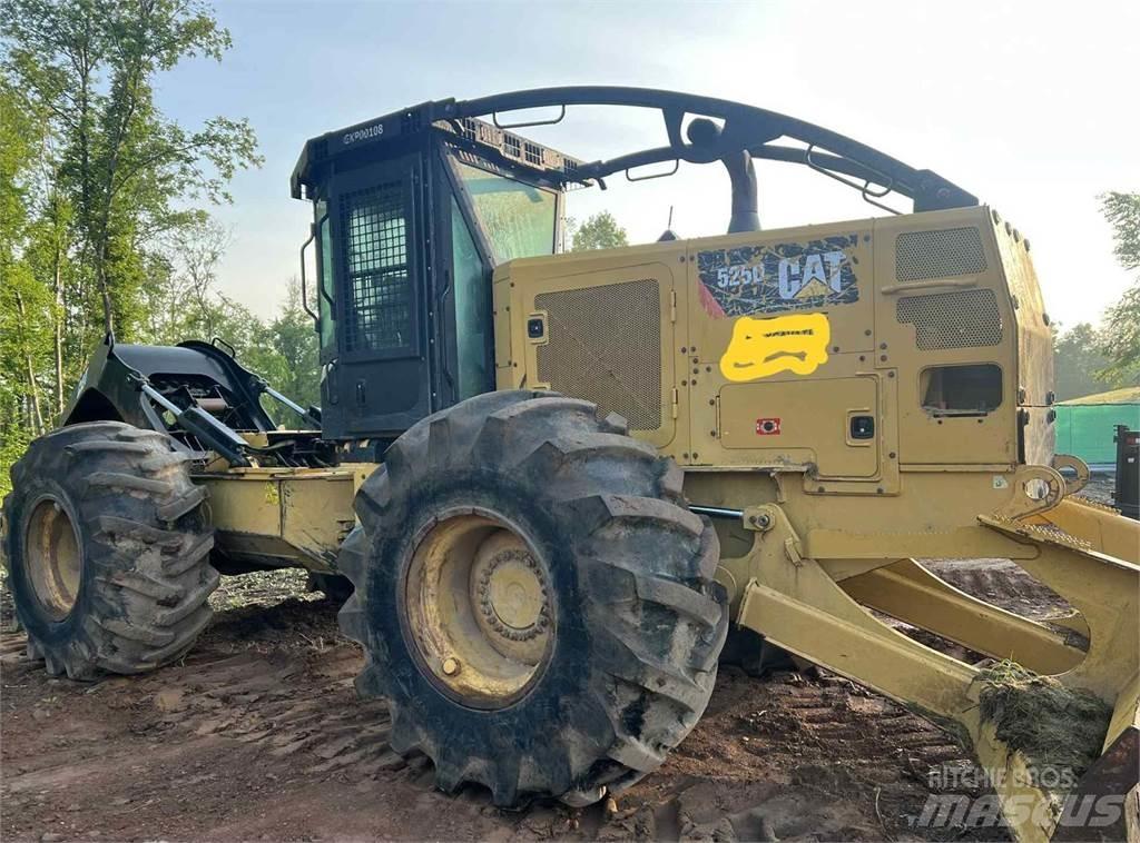 CAT 525D スキッダー