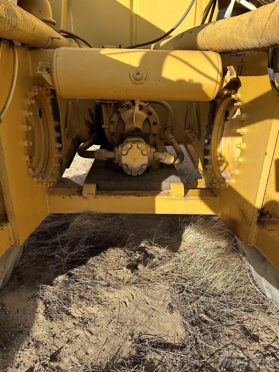 CAT 621B 給水車