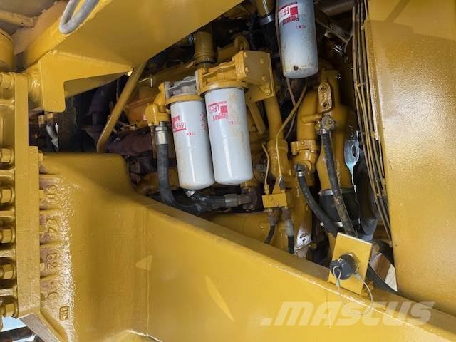 CAT 769C タンカートラック