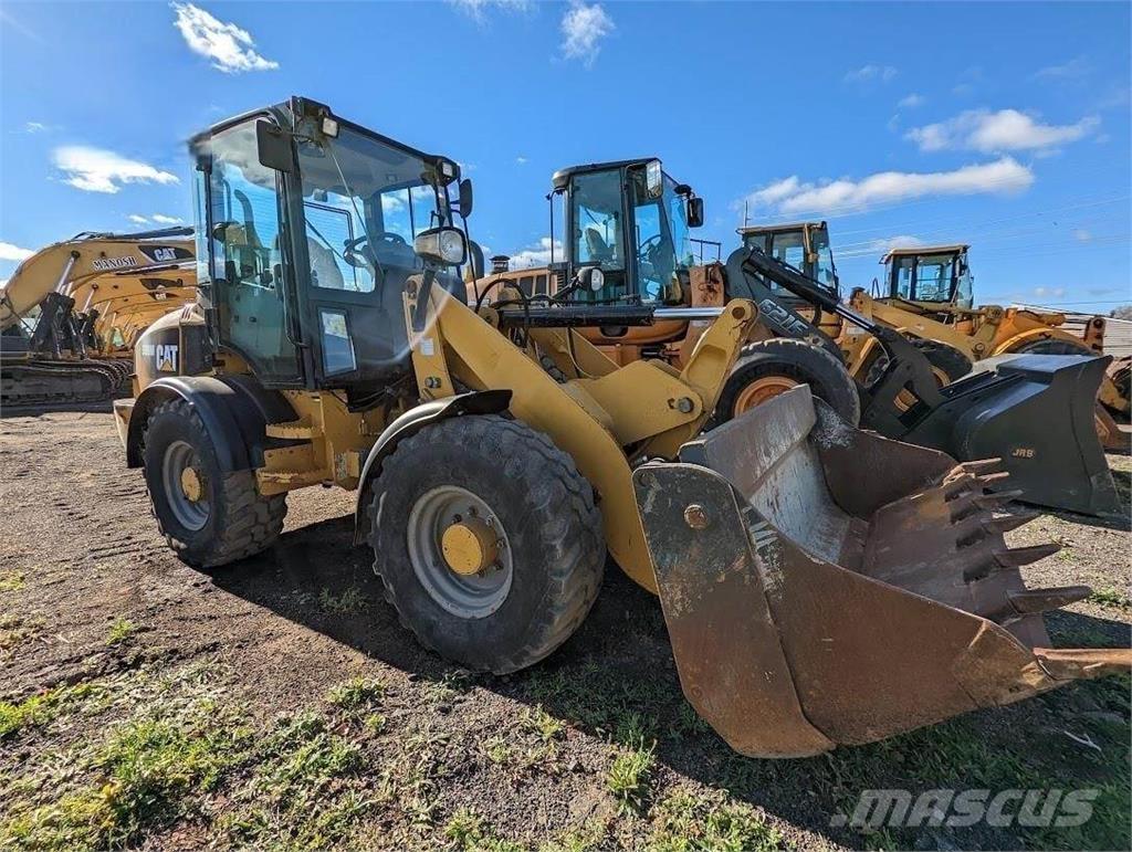 CAT 908M ホイールローダー・タイヤショベル