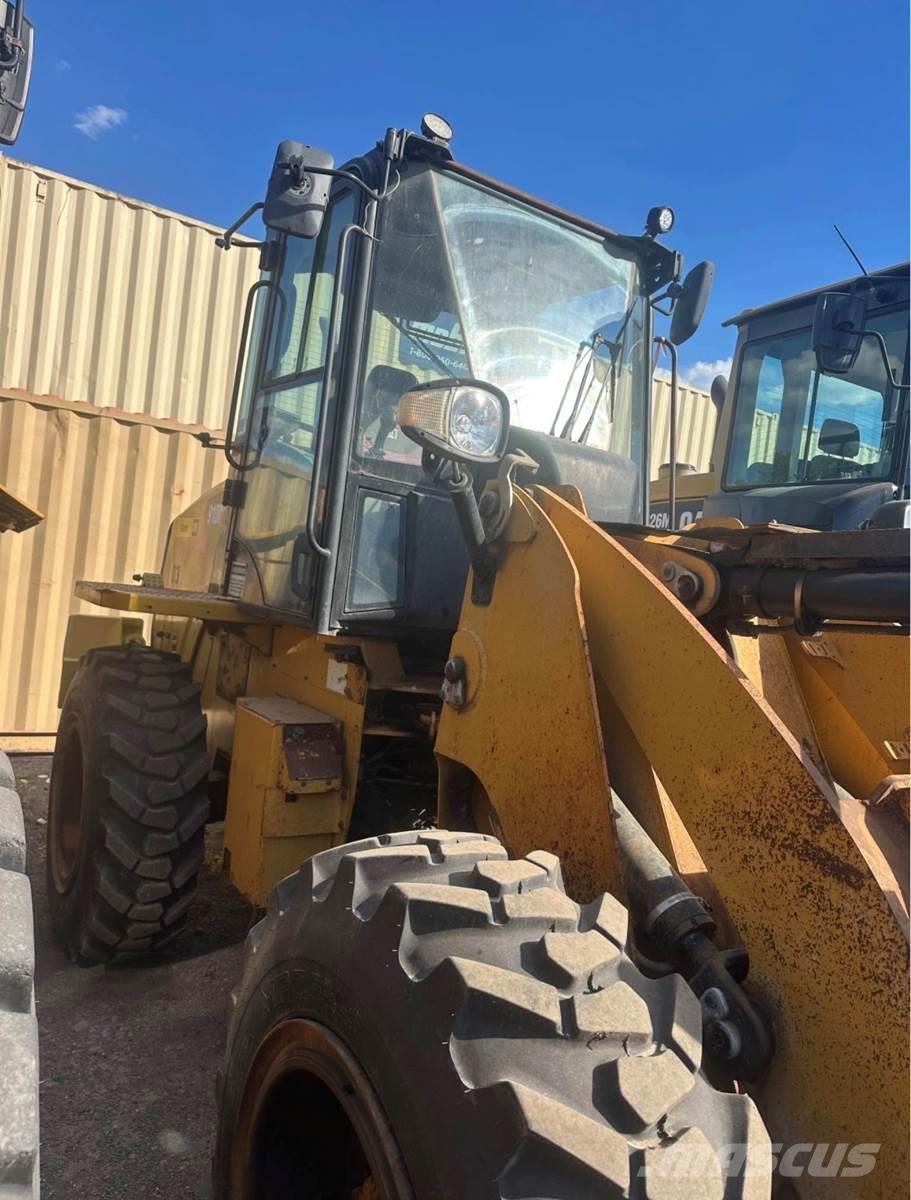 CAT 910M ホイールローダー・タイヤショベル