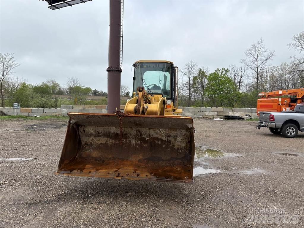 CAT 924F ホイールローダー・タイヤショベル